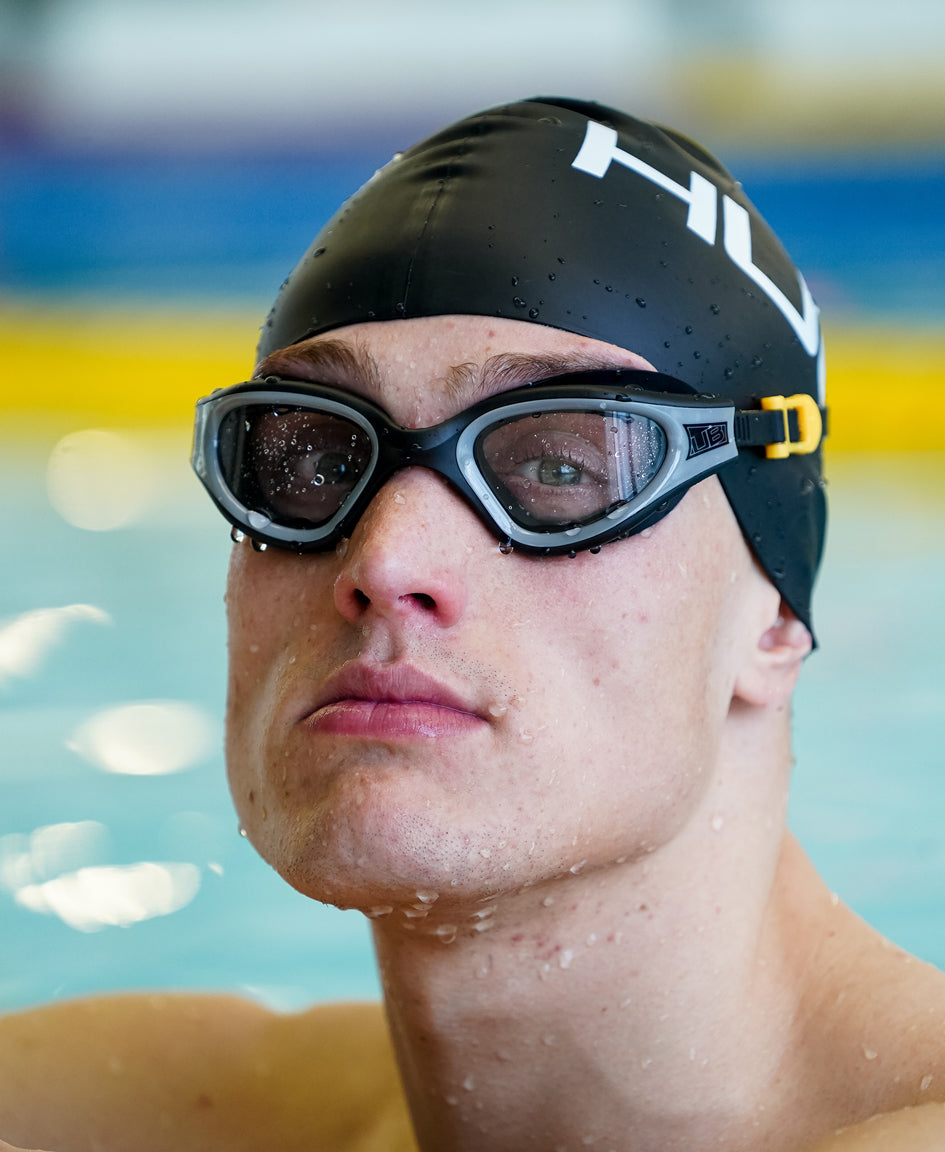 Aphotic II Swim Goggle Yellow / Black - Photochromatic