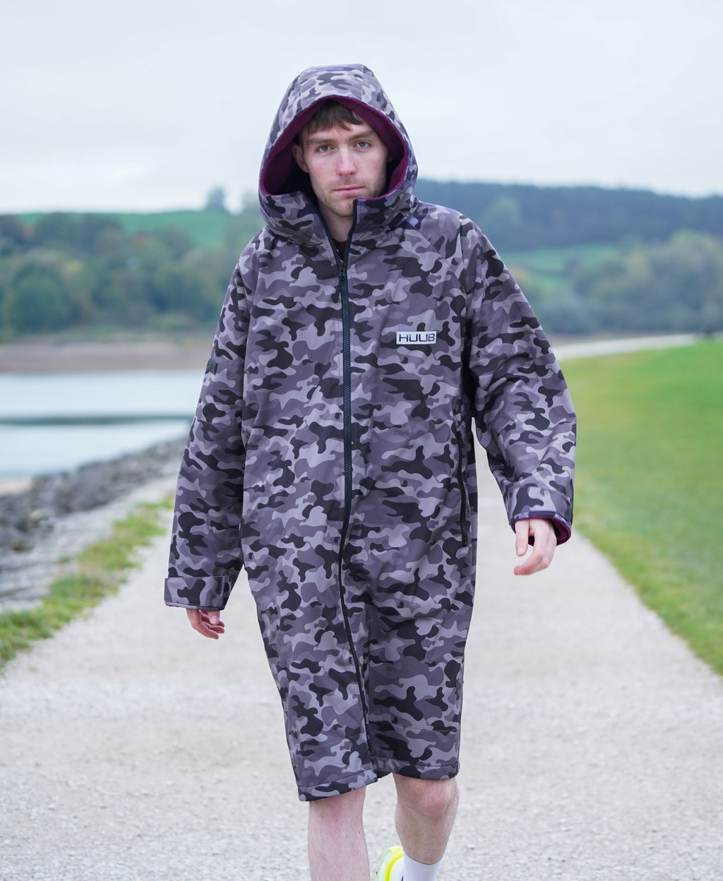 Wechselnde Robe Grau Camo