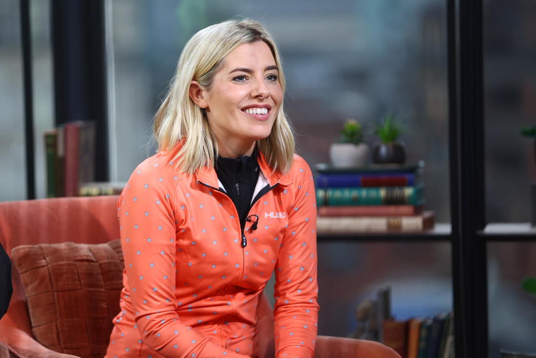 Mollie Kings Pedal Power für den Red Nose Day