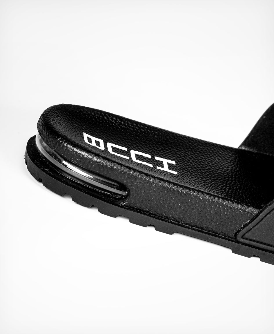 HUUB Badeschuhe