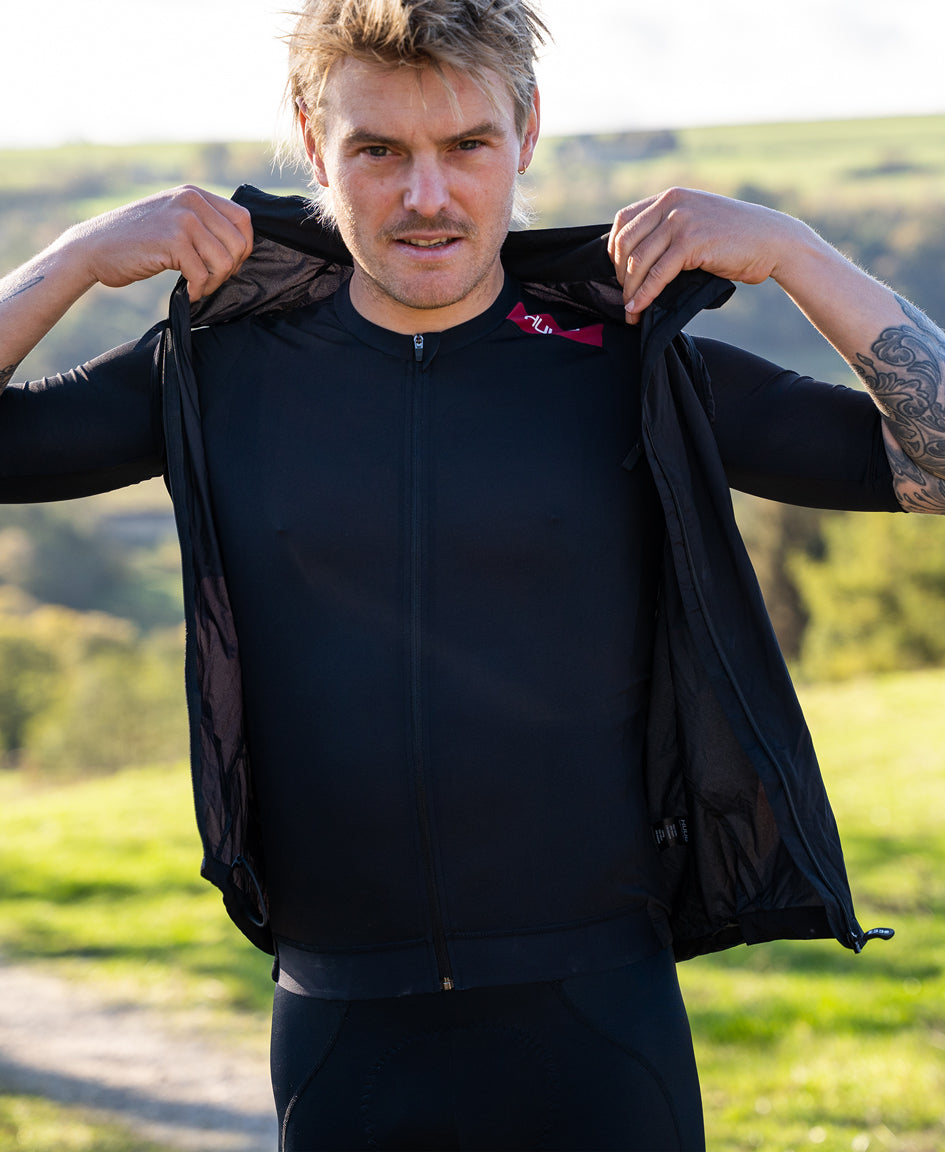 Strada Cycling Lightweight Gilet Black - Mens